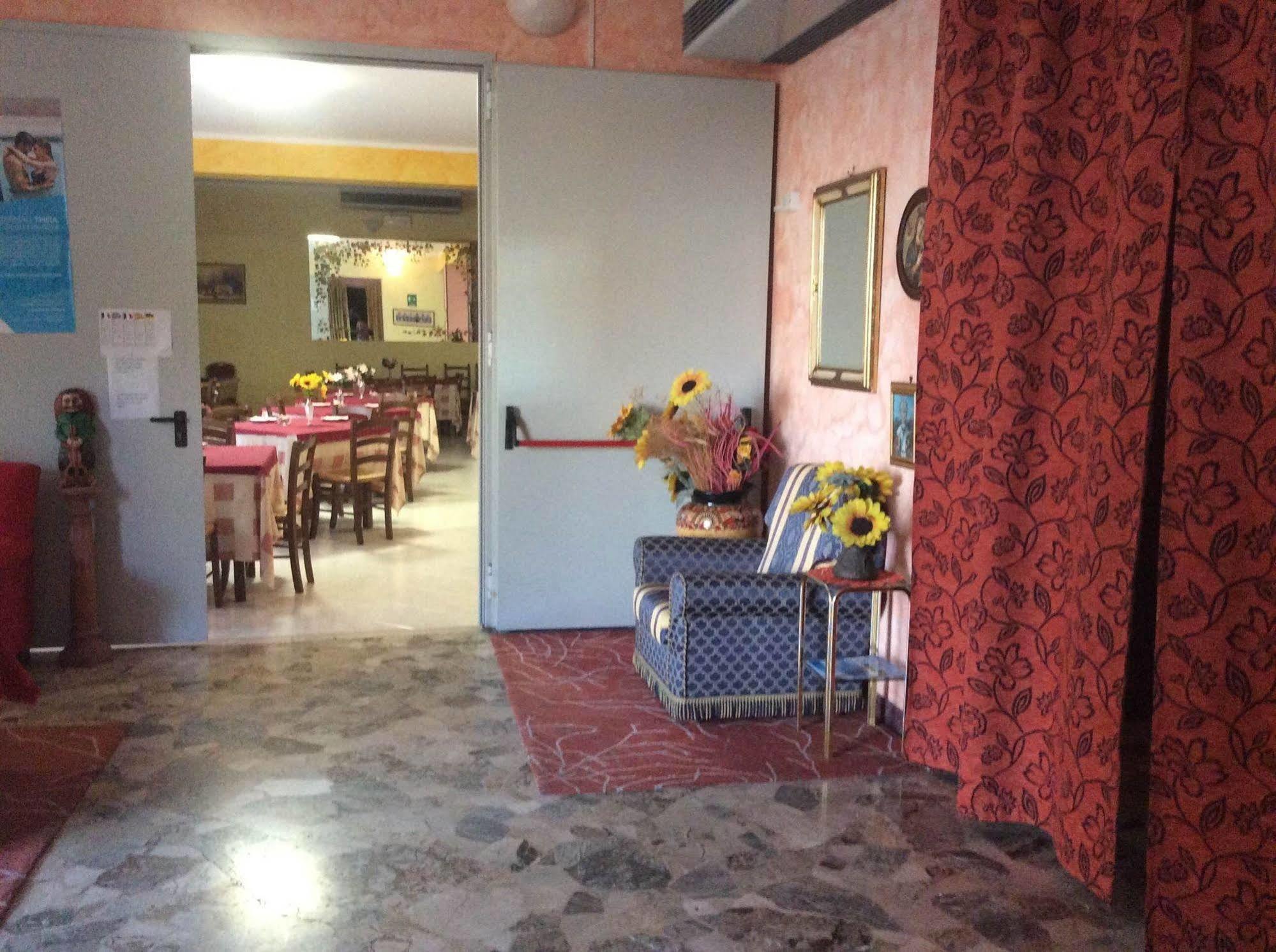 Hotel Rex Chianciano Terme Exterior foto